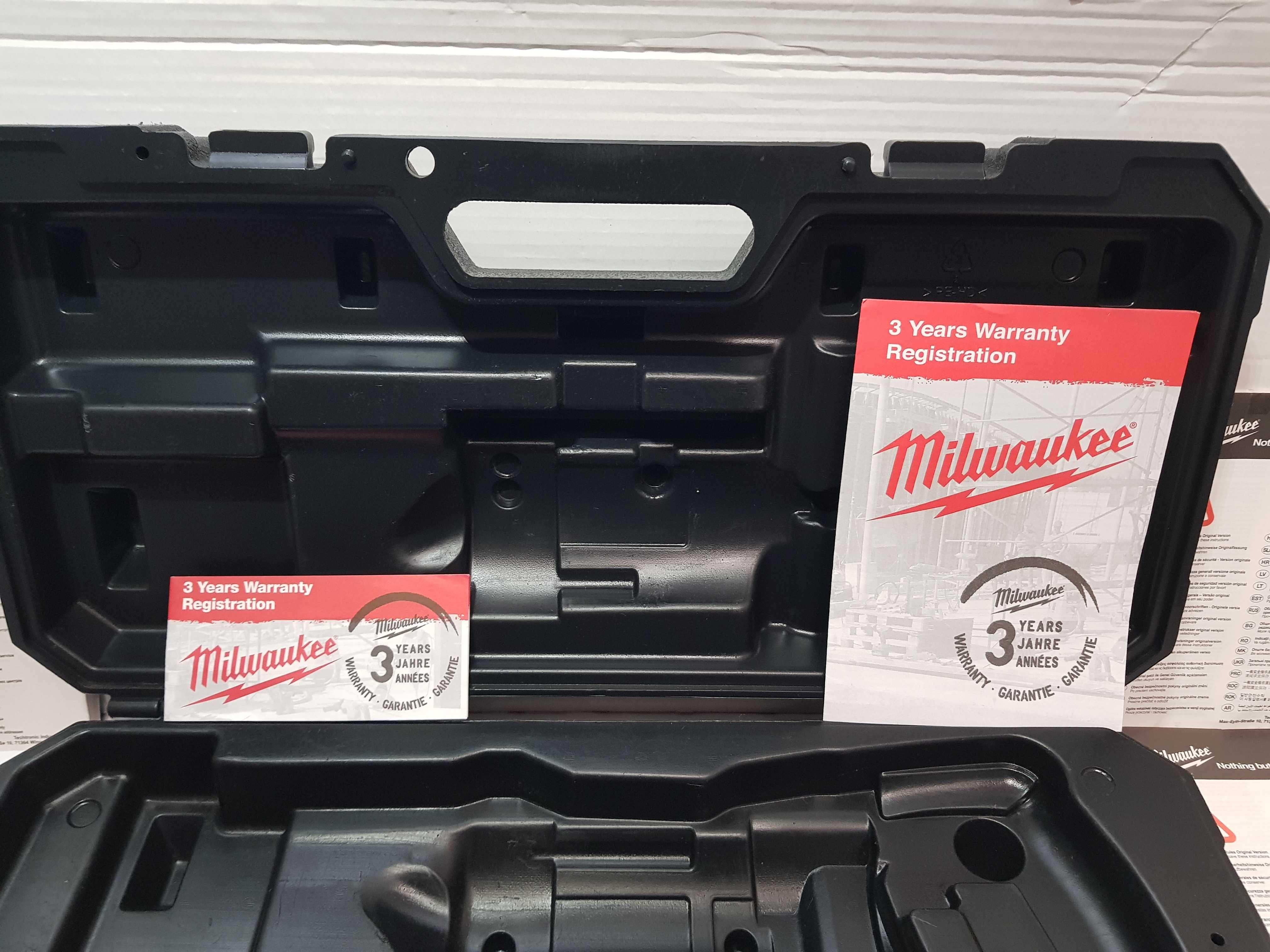 Pusta walizka do MILWAUKEE SSD 1100 X pila pilarka szablasta 230v