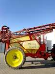 Opryskiwacz RAU Ikarus 3800 l belka 24m