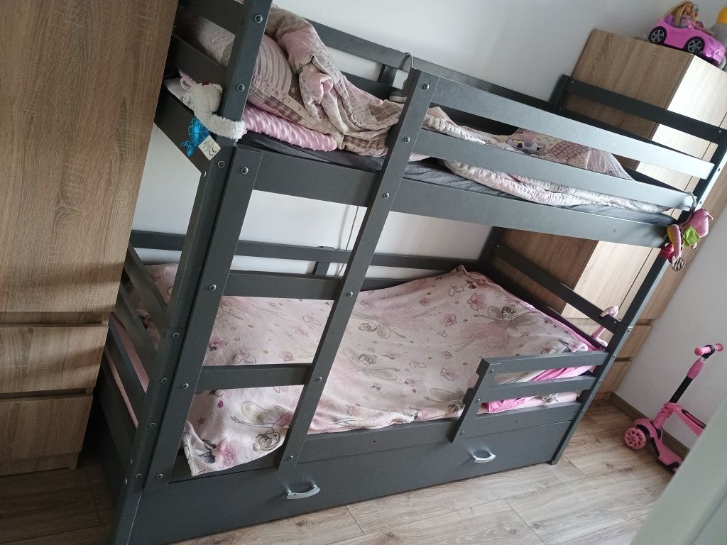 Sprzedam Łóżko piętrowe