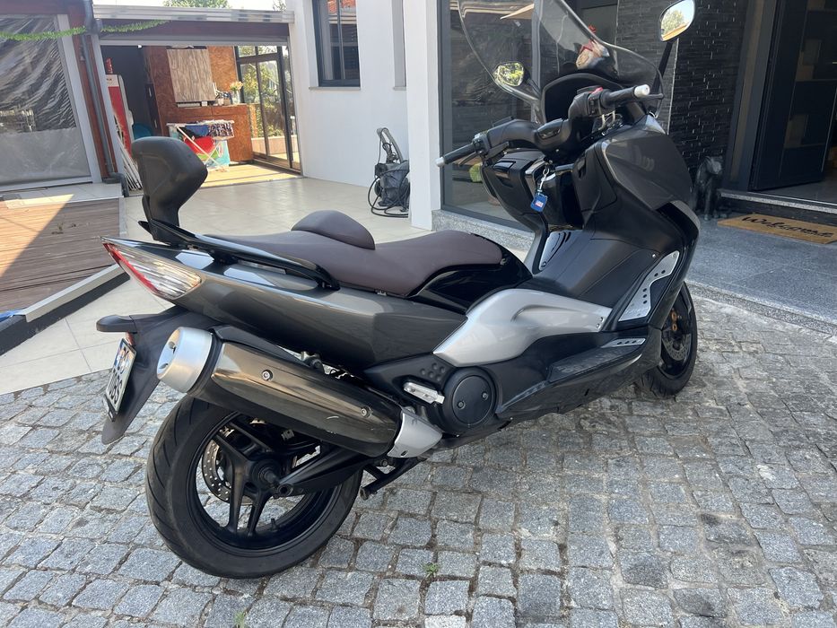 YAMAHA Tmax 500  só 34 mil km ( ler anuncio)