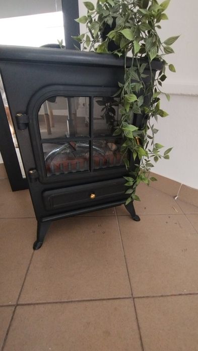 Piecyk elektryczny 1800 kominek