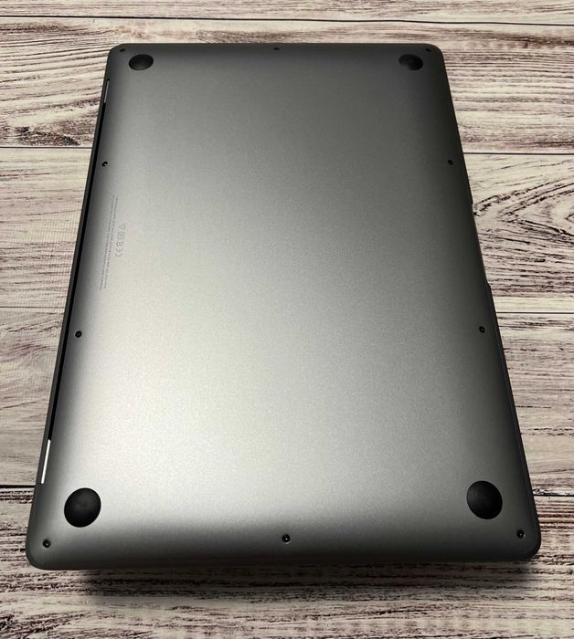 Apple Macbook Air 2020 M1 / 16Gb / SSD 512Gb