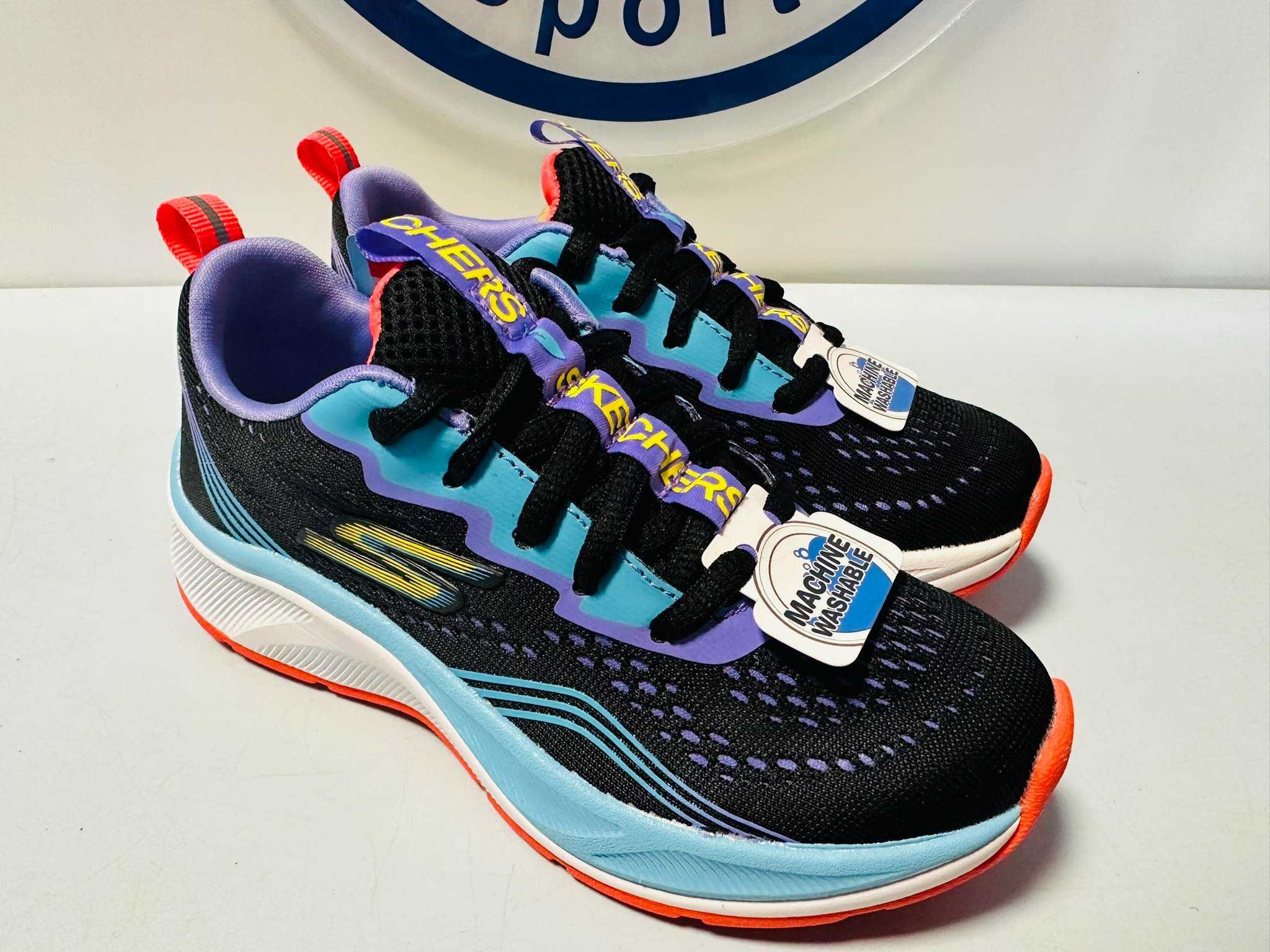 303651L / BKMT  Skechers Elite Sport Radidant Squad  29 33