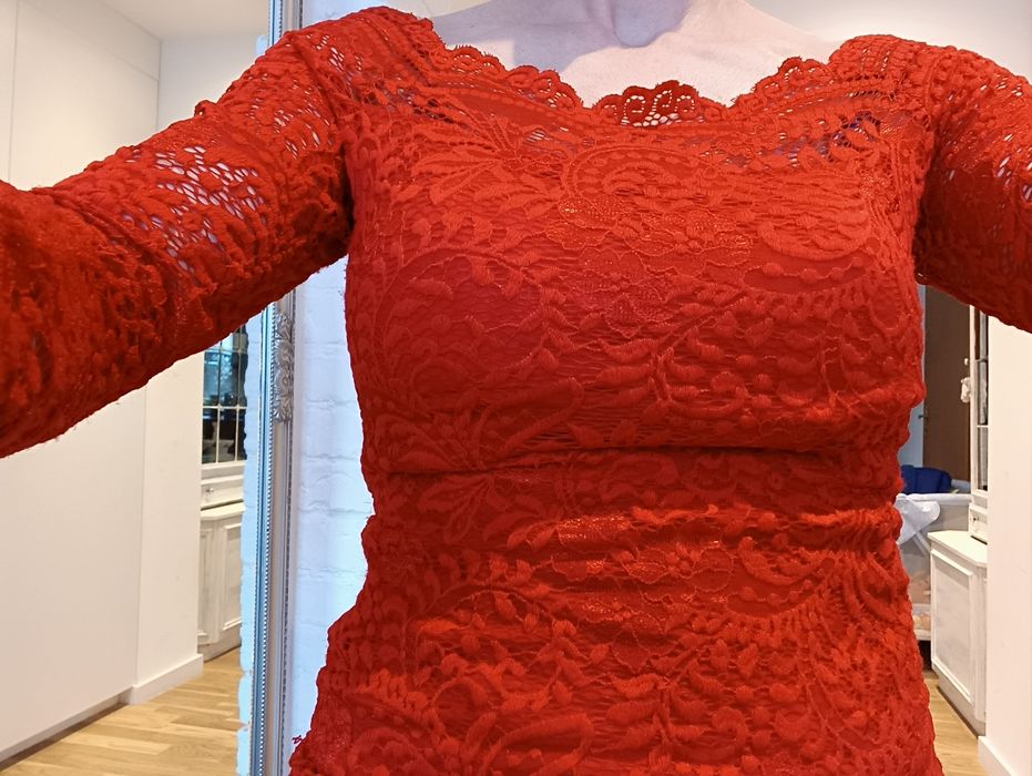 Czerwona bluzka koronkowa XS S na Święta włoska