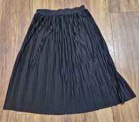 Czarna, plisowana spódnica z rozcięciem H&M rozmiar M