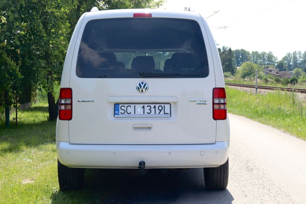 VW Caddy 2.0 Tdi DSG 4x4 klima navi po remoncie