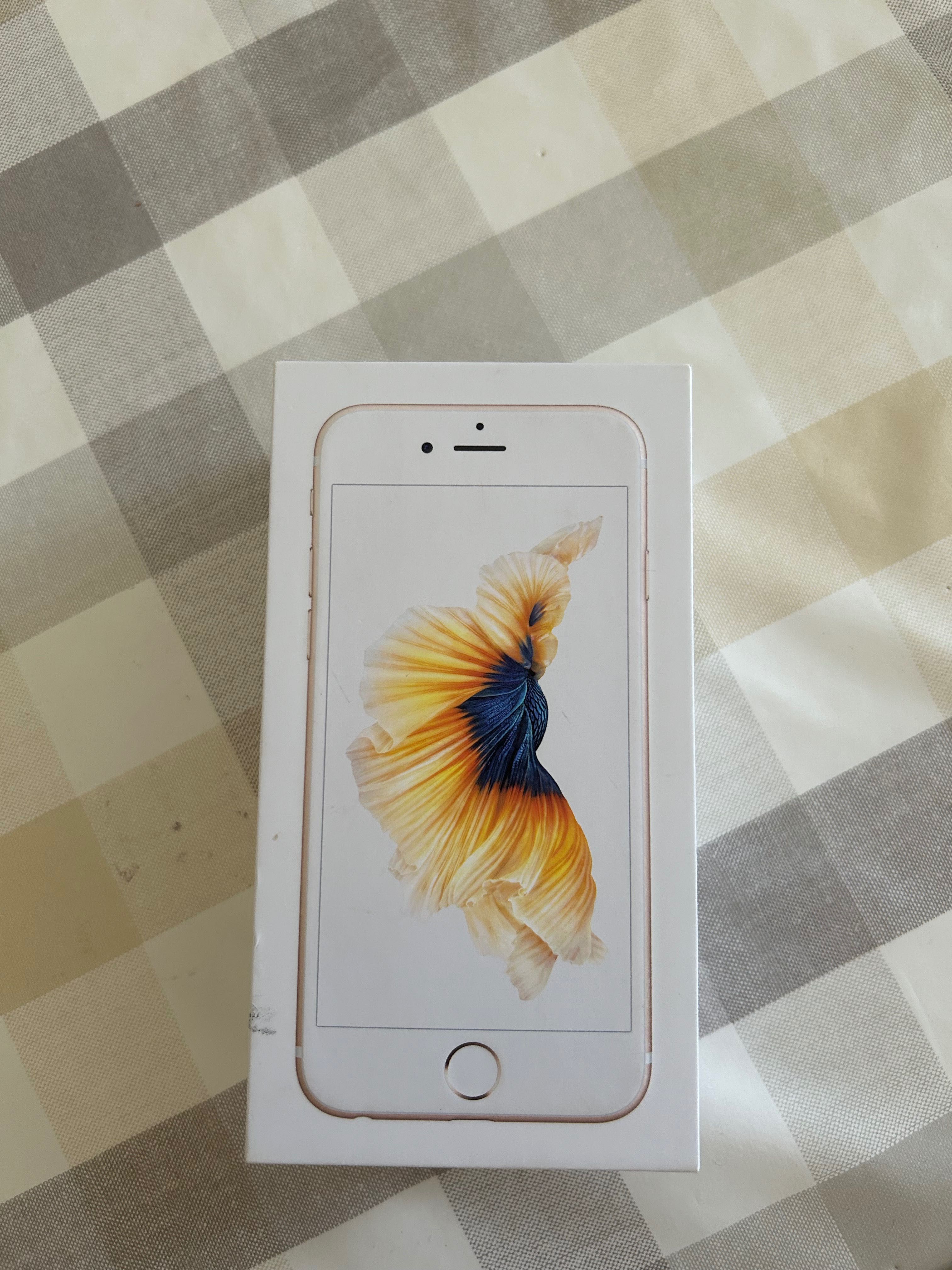 iphone 6s com vidro partido
