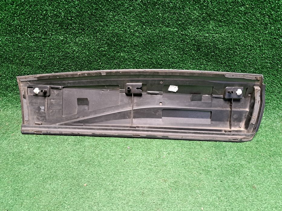 *Listwa drzwi lewy tył Cupra Formentor Bardzo ładna