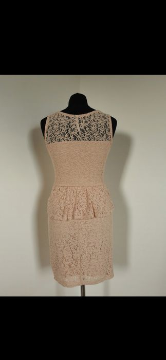 Sukienka roz M.      .