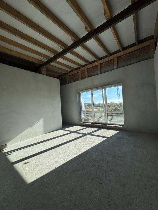 Продаж окремостоячого будинку в Пасіках Зубрицьких