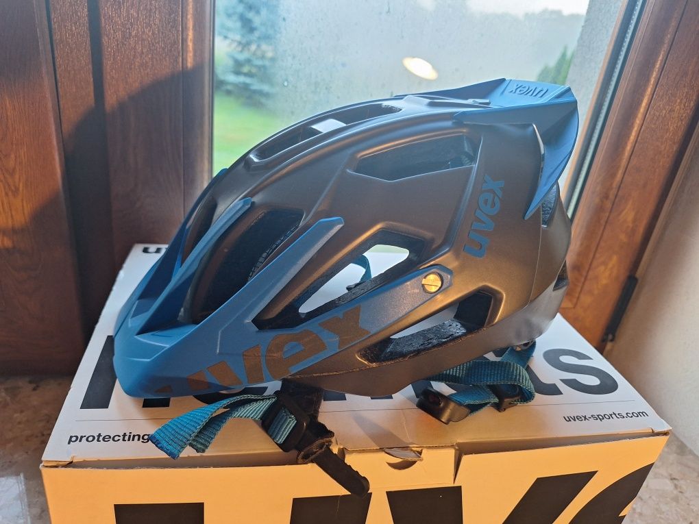 Kask Uvex Quatro pro 52-57 używany