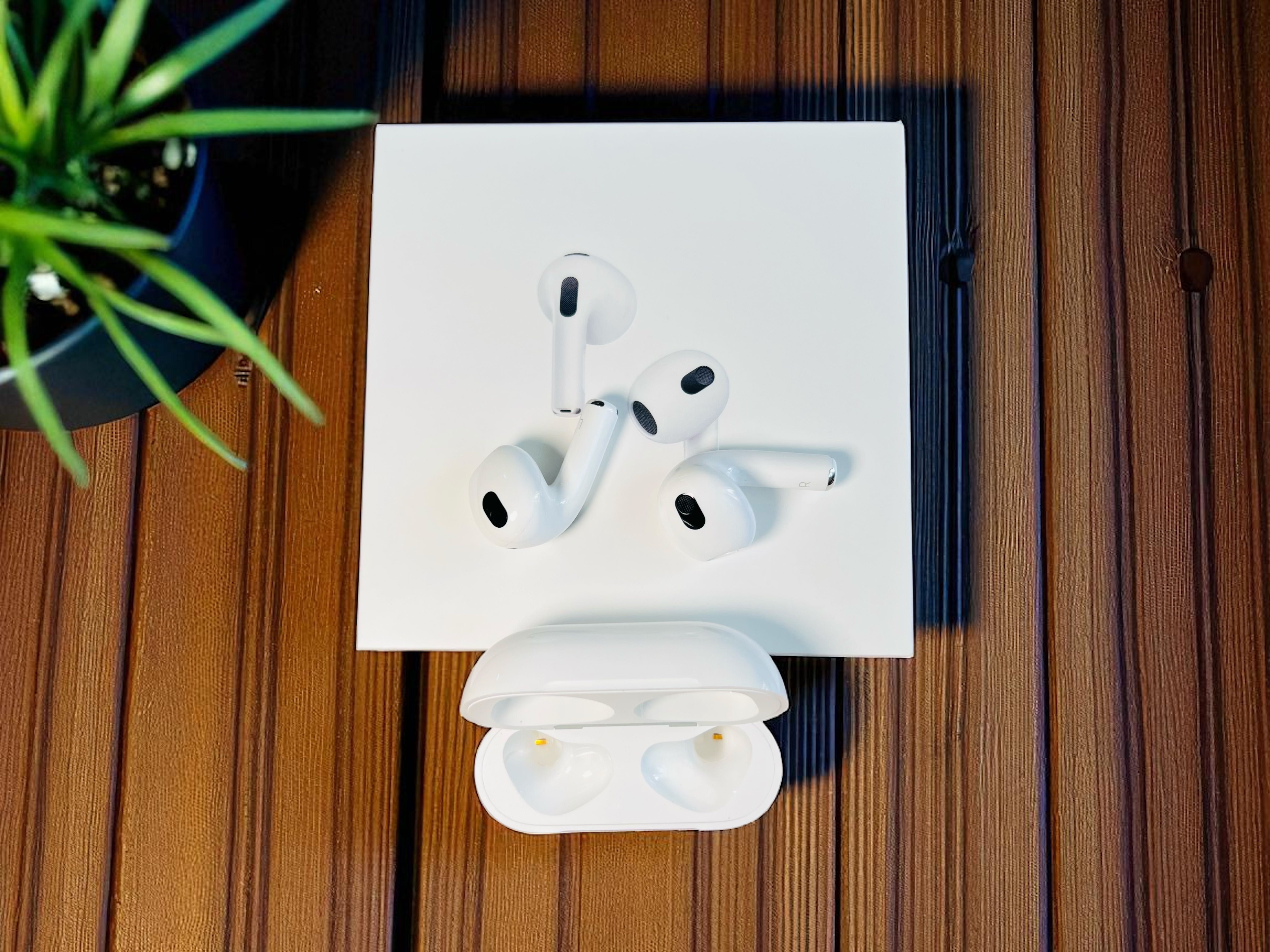 Nowe AirPods 3 generacji do iPhone • Słuchawki Bluetooth AirPods 2025
