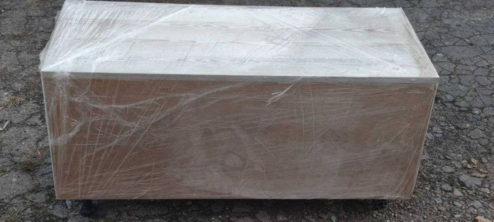 Тумба на ніжках ДСП