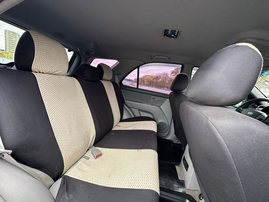 KIA SORENTO 2.5 TDI 2009 рік 4WD 5500$ в Одесі гарний стан