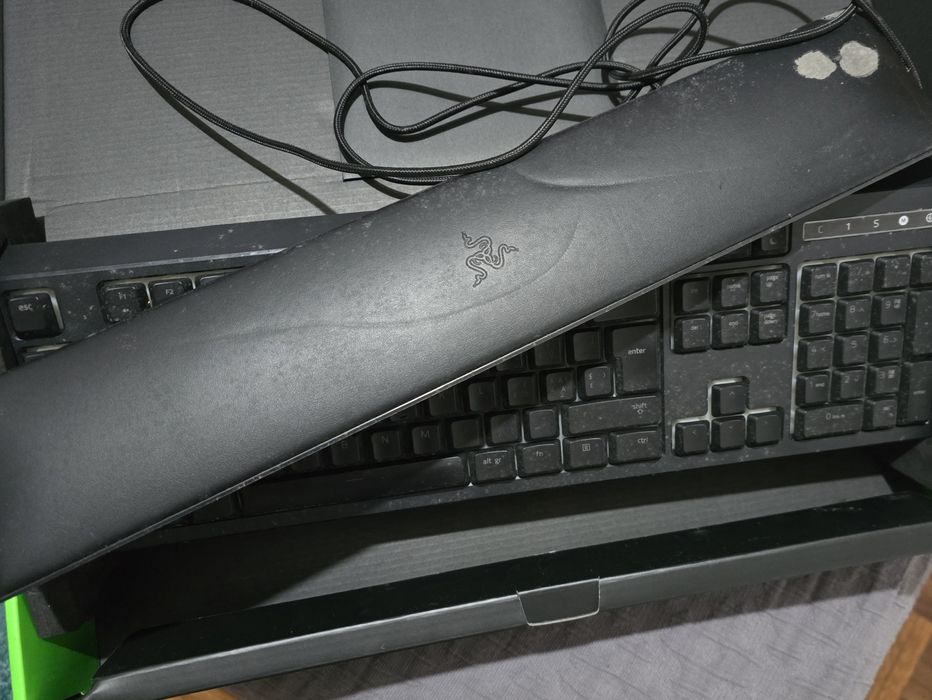 Teclado Razer Ornata Chroma V2