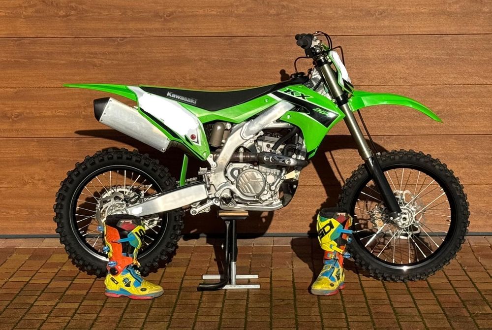 Kawasaki KX Kawasaki KX250  4 suw