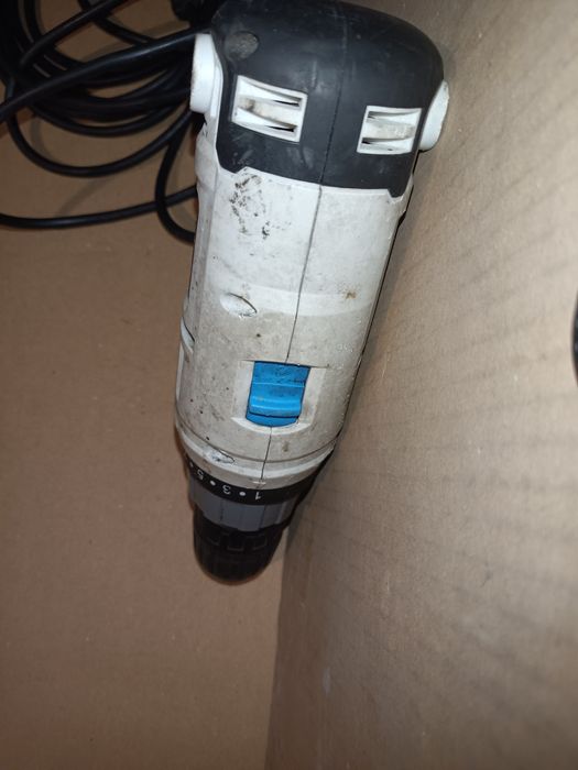 Wkrętarko wiertarka sieciowa 300w