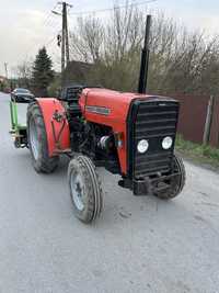 Traktor ciagnik massey ferguson mf135