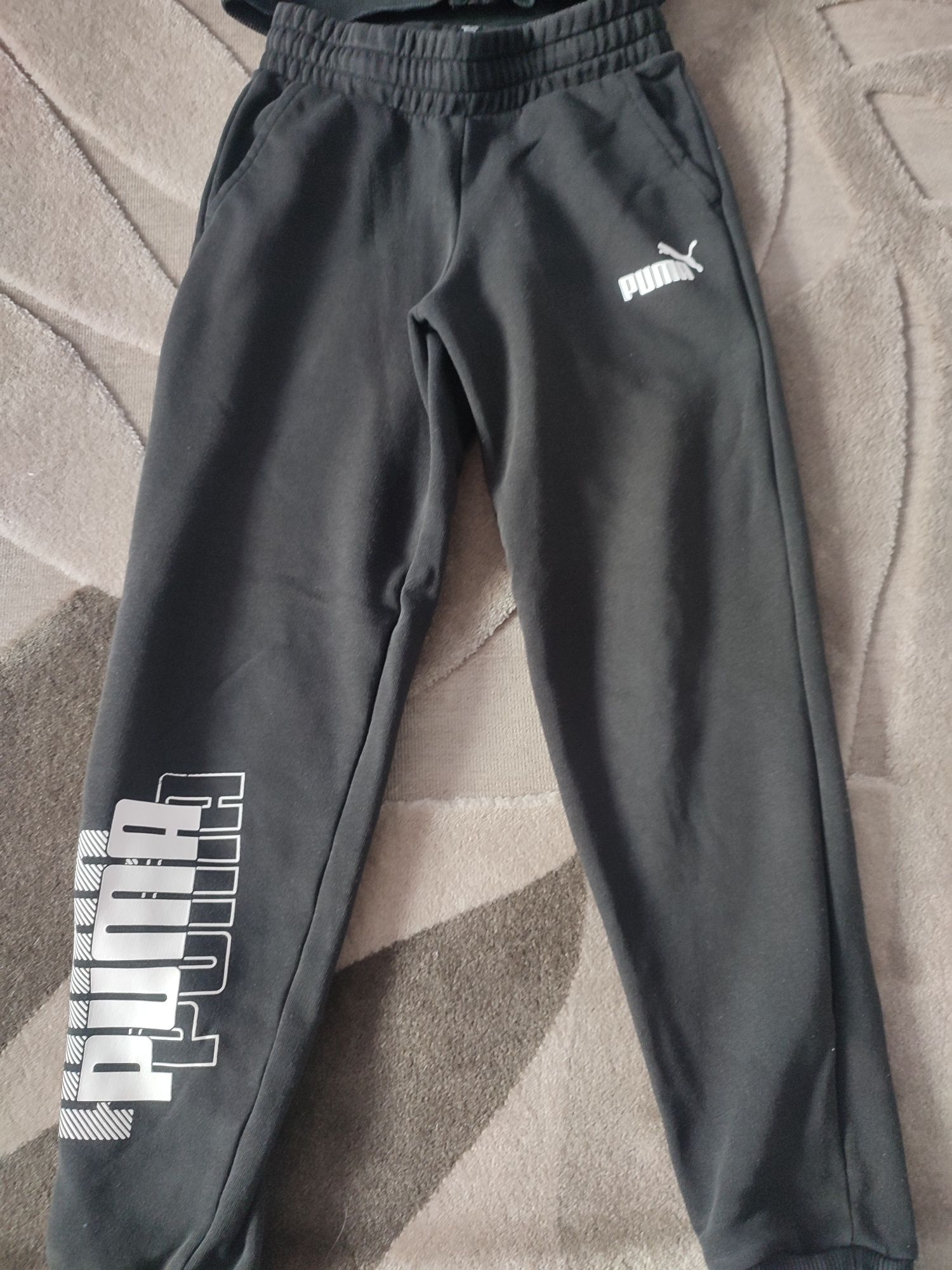 Dres chłopięcy Puma dwuczęściowy