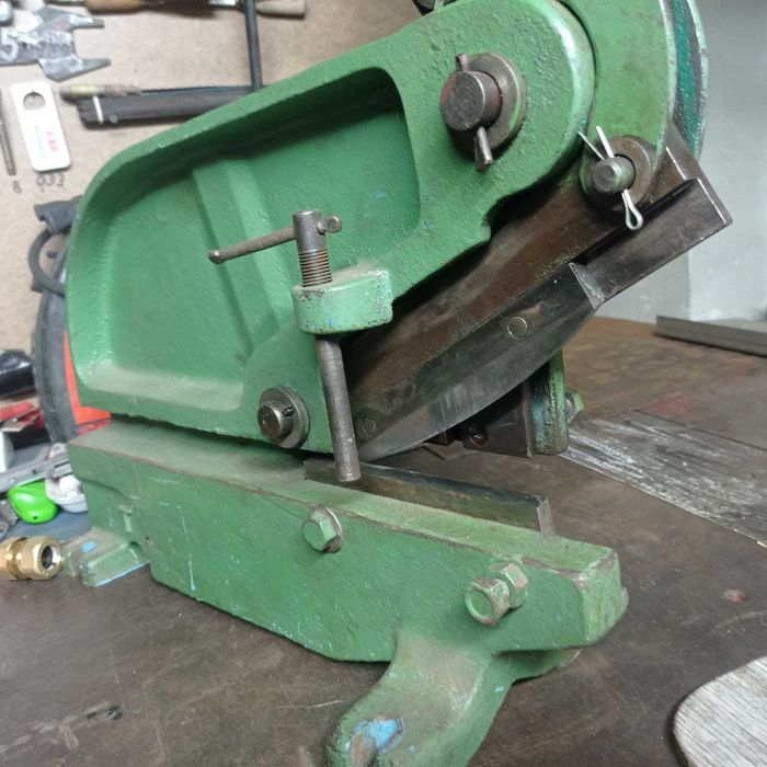 Nożyce  dzwigniowe VIS , ręczna gilotyna do blachy prętów