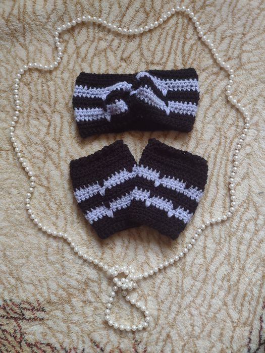 Czarno liliowy komplet opaska mitenki