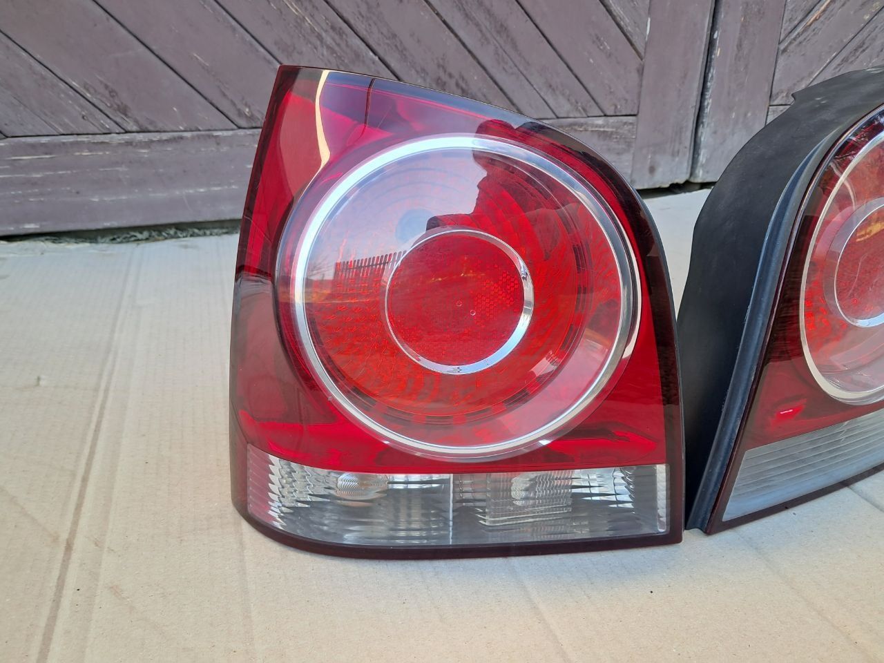 Стопи фонарь задний задні ліхтарі на Volkswagen Polo поло оригінал