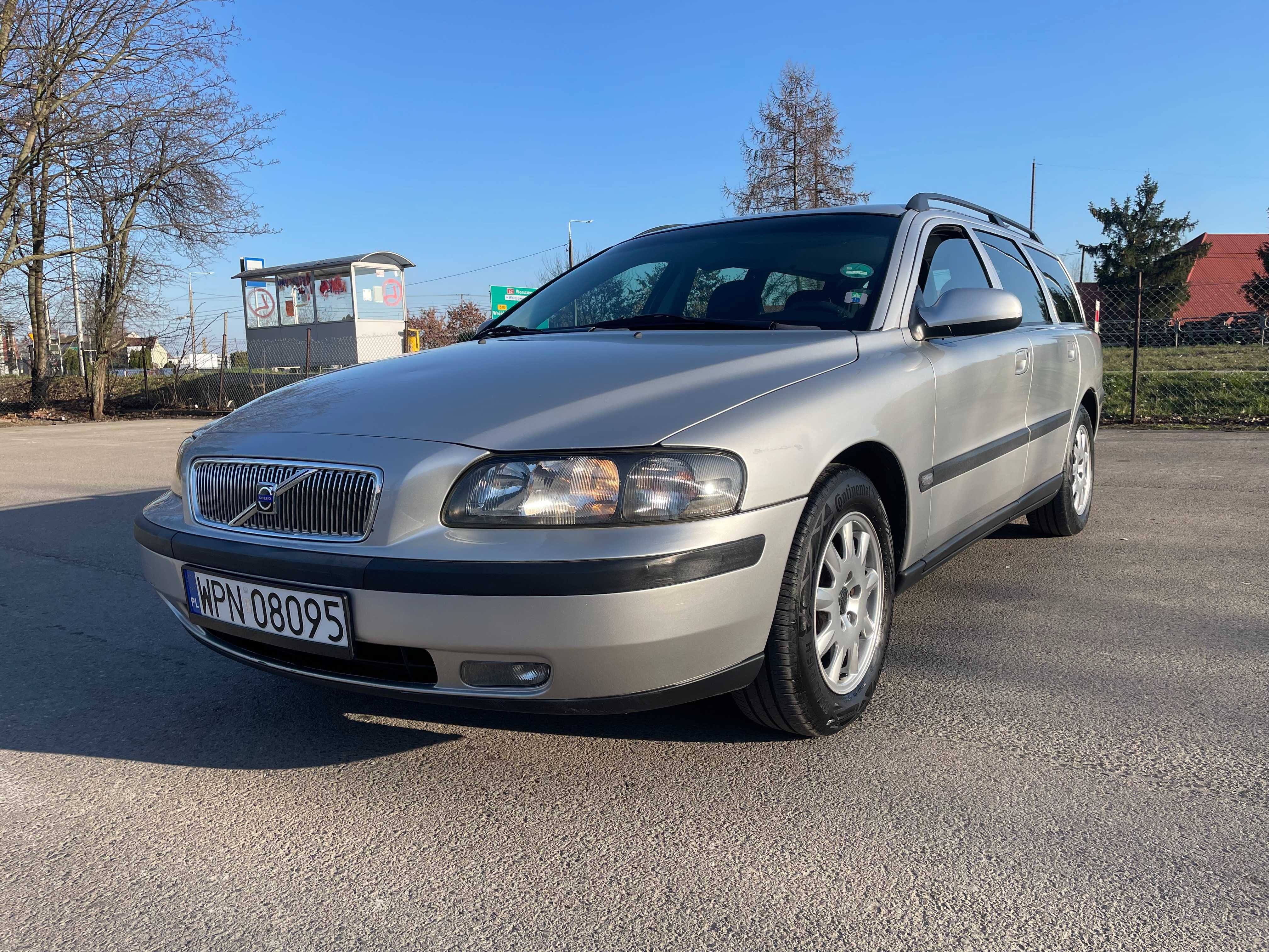 Volvo V70 2.4 benzyna manual