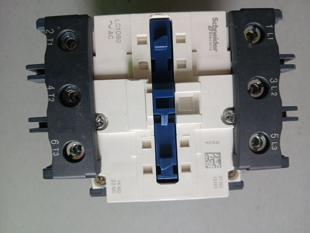 Stycznik Schneider electric LC1 D80B7