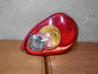 Toyota Aygo I Lampa prawa tył