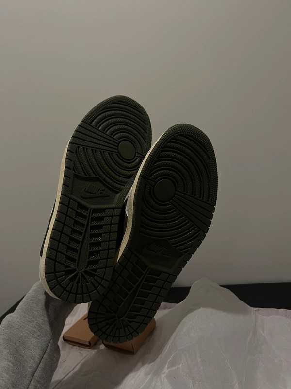 Jordan 1 Retro Low OG SP Travis Scott Olive R.43