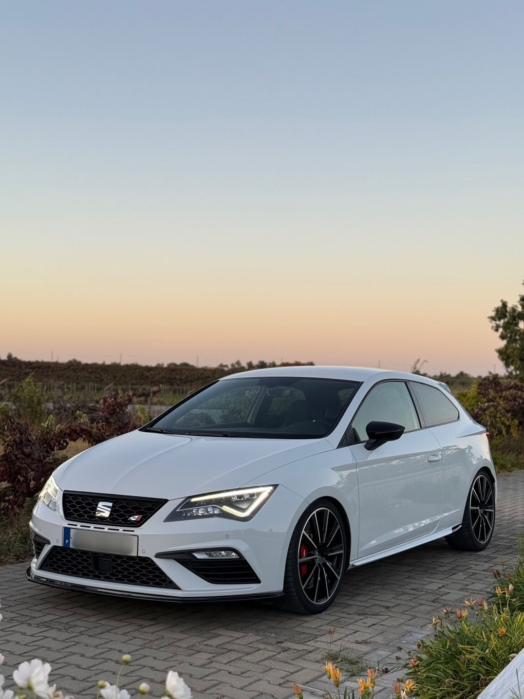 SEAT Leon SC 2.0 TSI S&S DSG Cupra 300