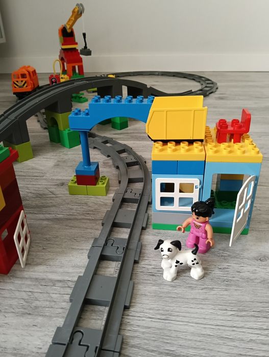 Duży zestaw klocków  LEGO Duplo pociąg, tory i inne