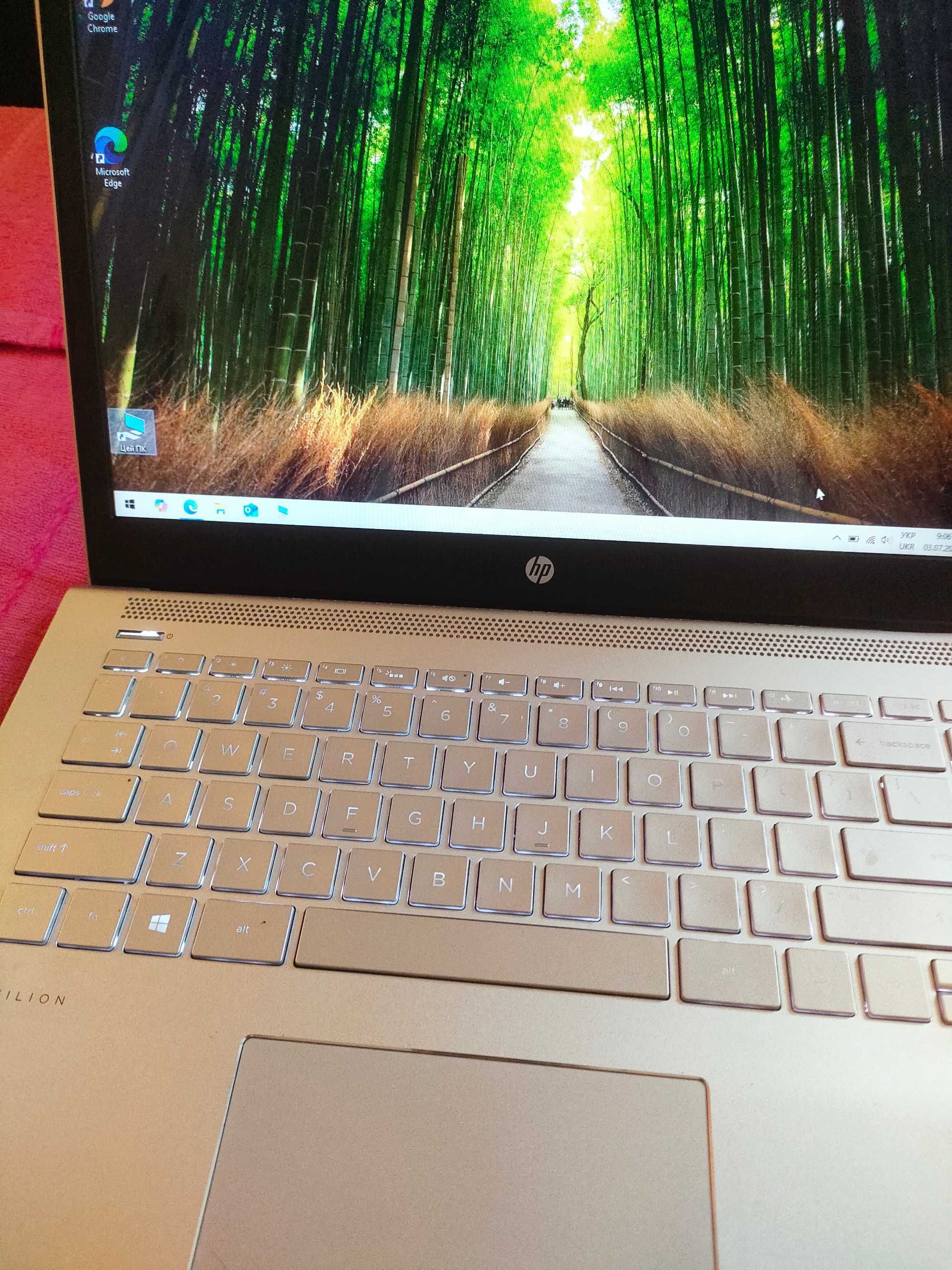 Ультрабук HP PAVILION 14-bk 7gen ddr4 8GB 128GB АКБ Зарядка гарн. стан