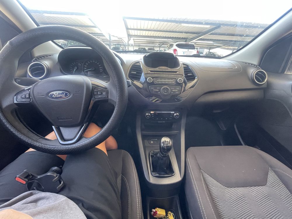 Ford ka + em muito bom estado