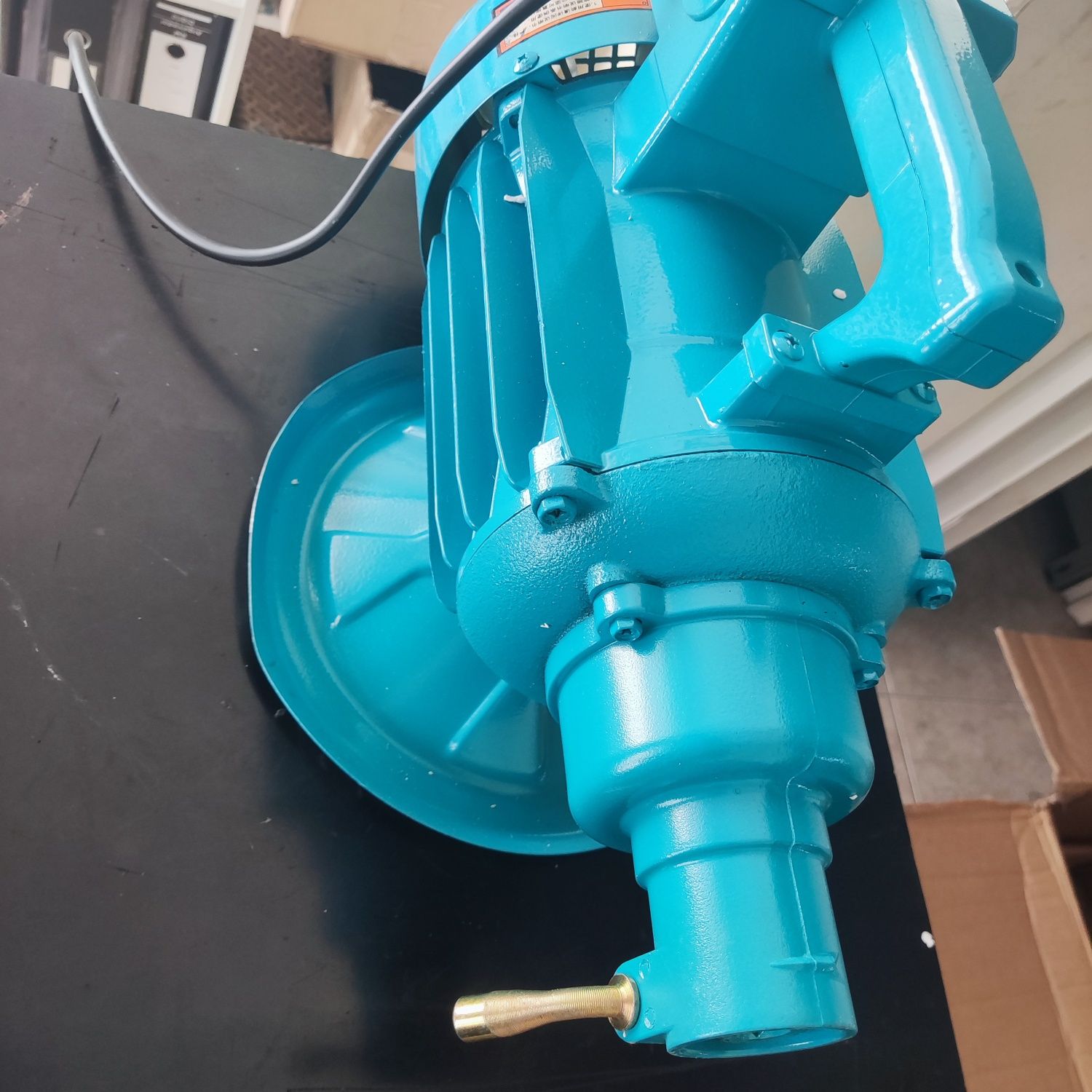 Vibrador de betão