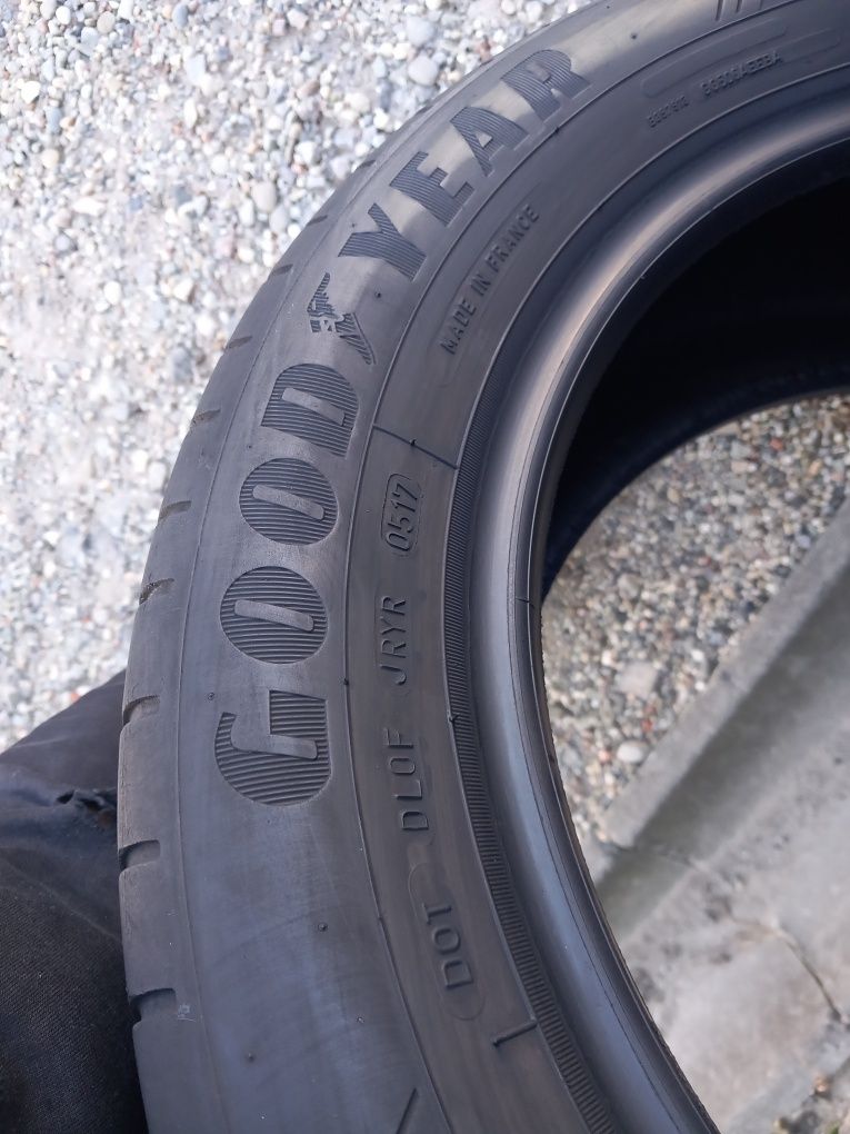 2x Opony Używane Letnie 205/55R16 Goodyear