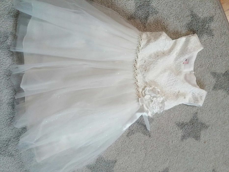 Ubranka dla dziewczynki 6 lat