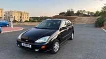Ford Focus 1.4 LX 5 portas – 1999