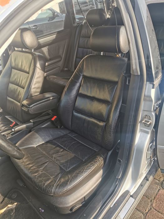 Fotele przód + tył audi A6 kombi