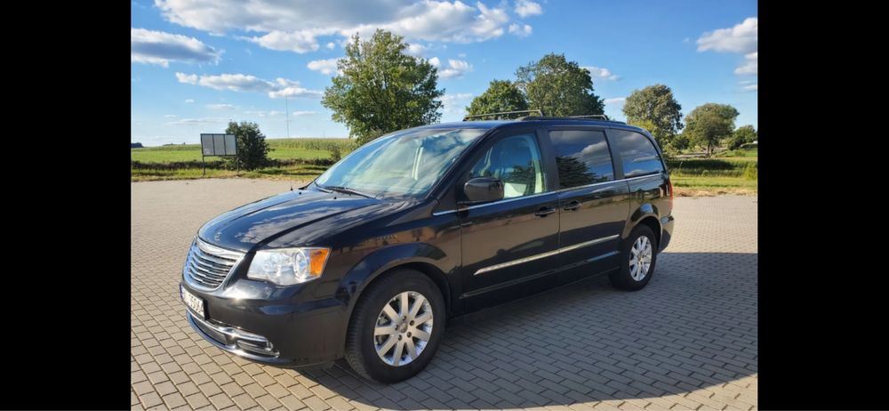 CHRYSLER Town & country 2013r.