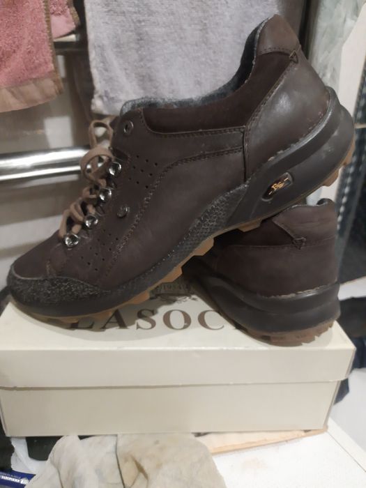 Продам мужские туфли 44рр