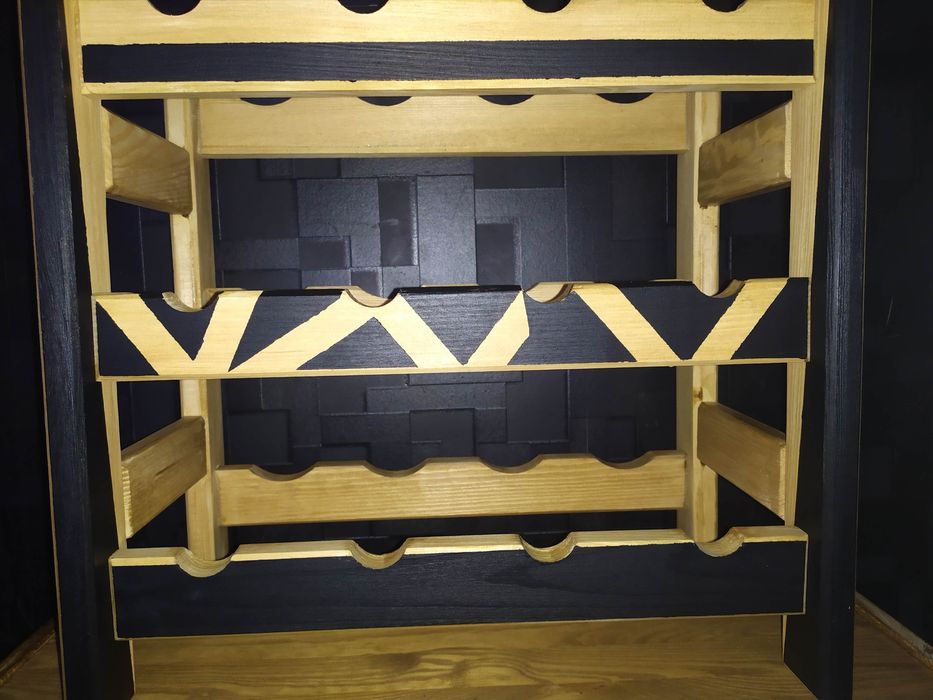 Stojak na wino lite drewno sosnowe loft industrial czarny