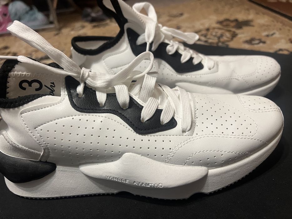 Кросівки Adidas  Y-3, 40 -41 розмір