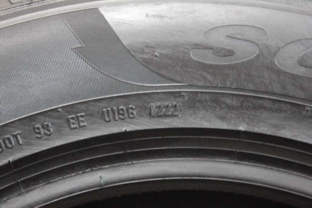 215/65/17 Pirelli Scorpion Winter 215/65 R17 99H 8mm 22r SealInside