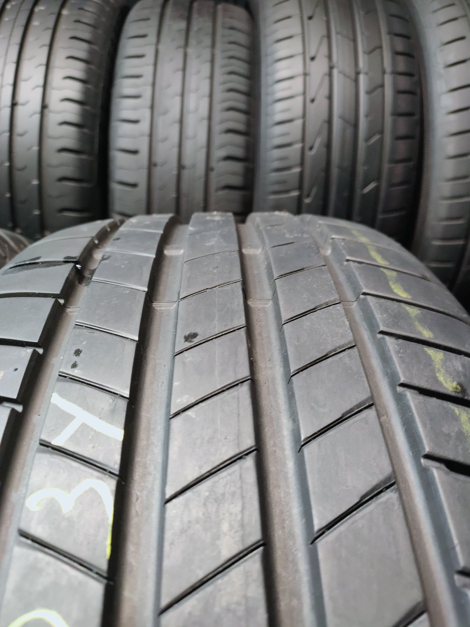 235/55r17 Bridgestone Turanza t005, 2022 7mm DEMO