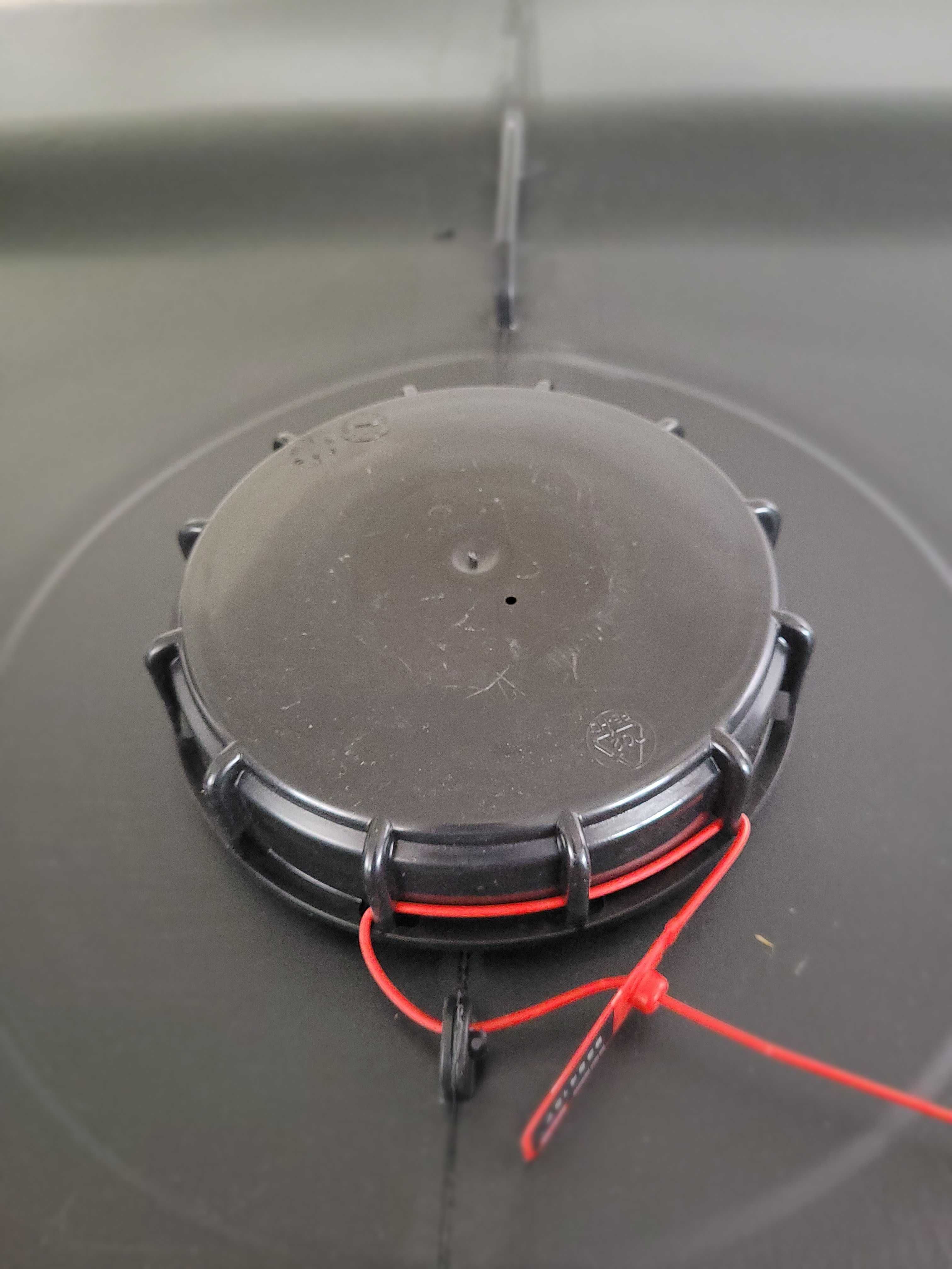 Zbiornik IBC 1000 L Czarny UV  Nowy wkład  atest PZH małzer mauzer