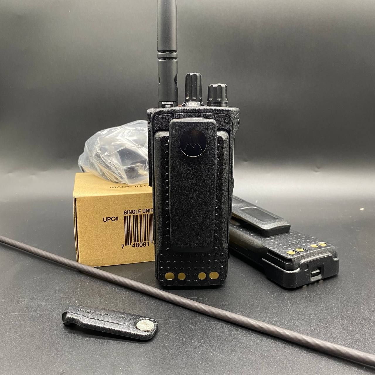 Motorola dp 4400e vhf aes256