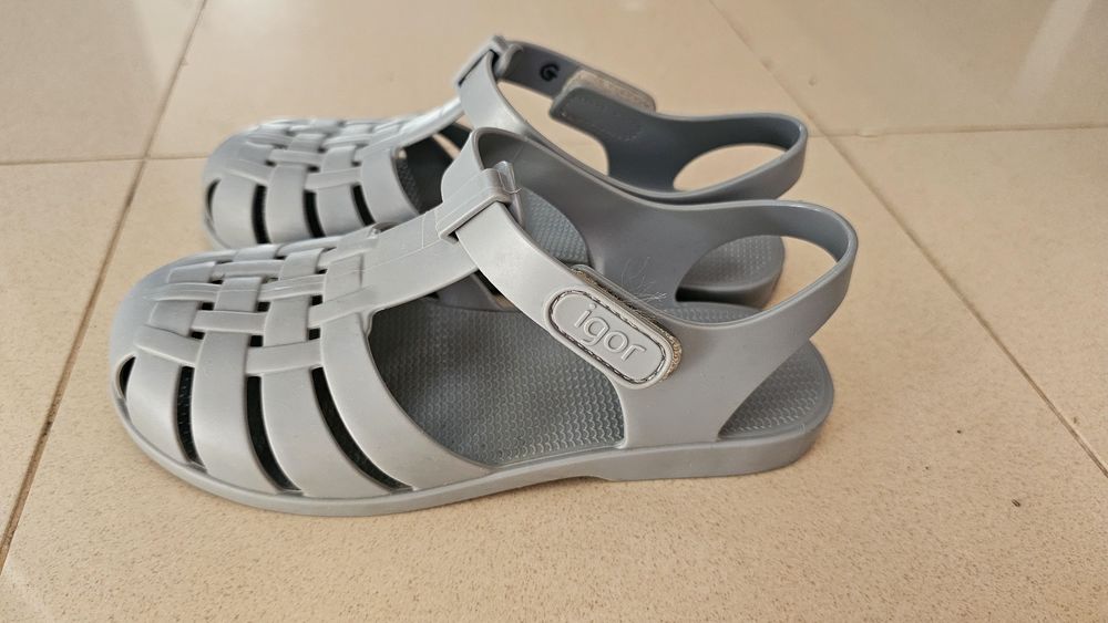Sandálias Igor (30)