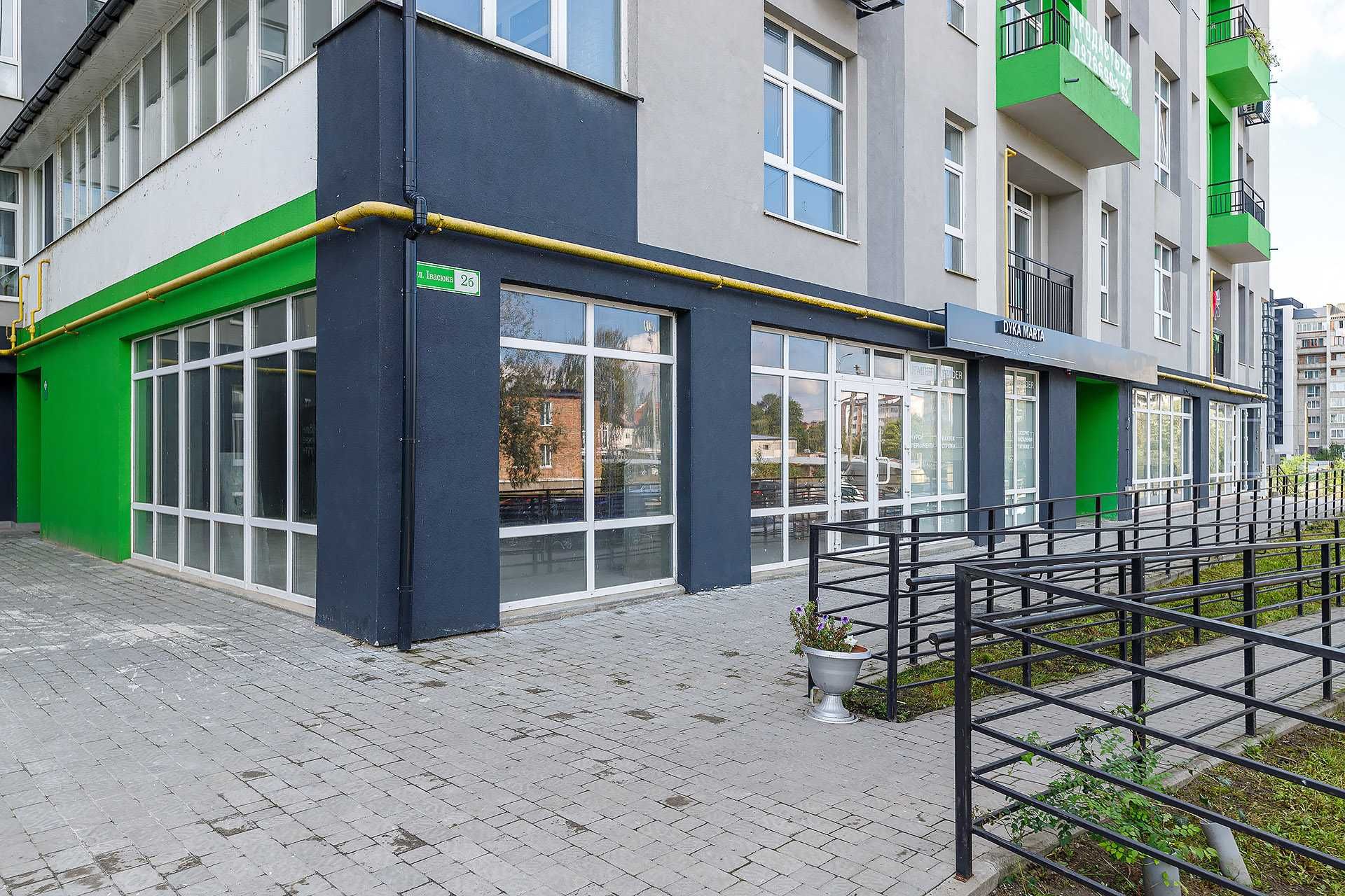 Продаж комерційного приміщення 69,24 кв.м. м. Червоноград