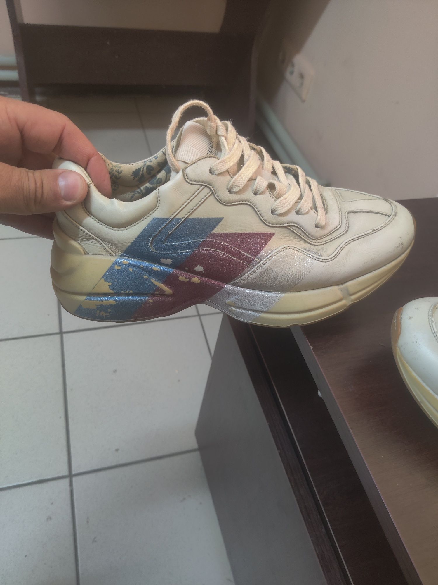 gucci rhyton кросівки жіночі